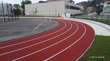 Športne površine med šolama (8)